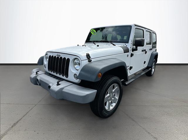 used 2015 Jeep Wrangler Unlimited car, priced at $16,593