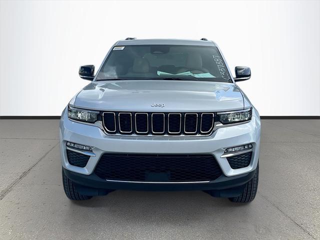 new 2025 Jeep Grand Cherokee car, priced at $36,016