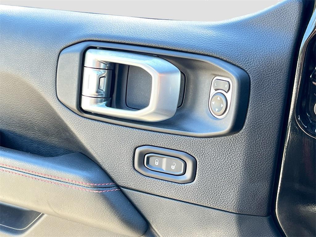 used 2020 Jeep Wrangler Unlimited car, priced at $30,810