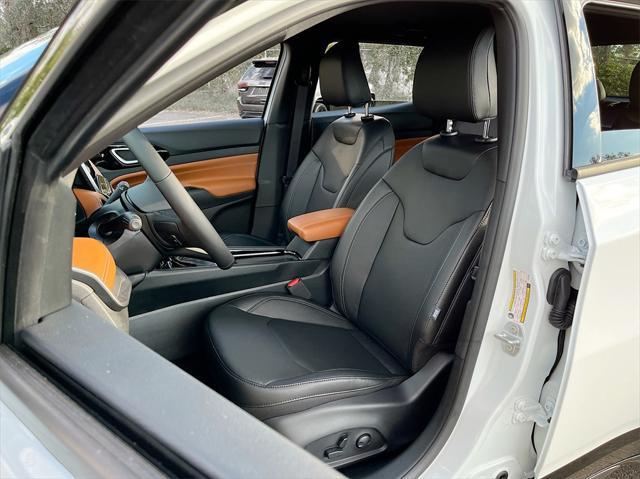 new 2025 Jeep Compass car, priced at $29,389