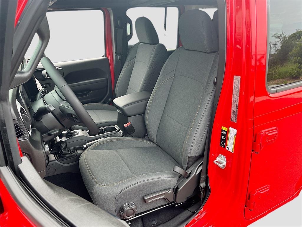 new 2025 Jeep Wrangler car, priced at $36,241