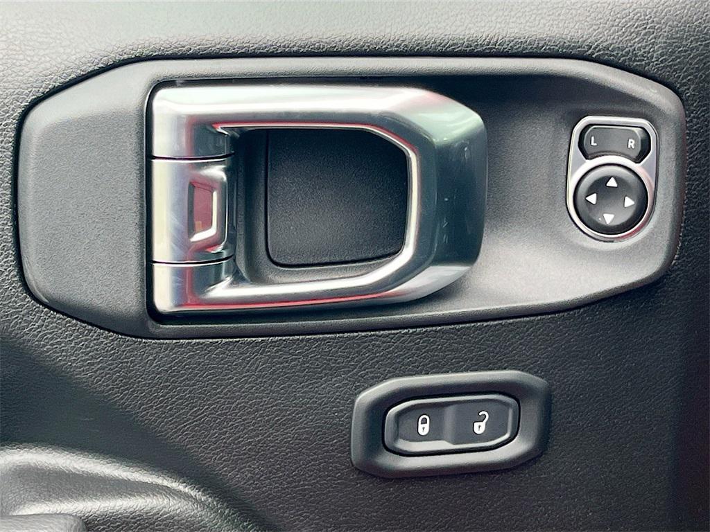 new 2025 Jeep Wrangler car, priced at $36,241