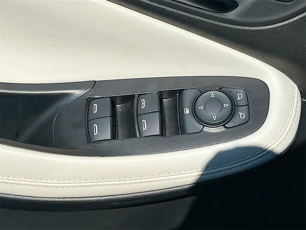 used 2024 Buick Encore GX car, priced at $21,087