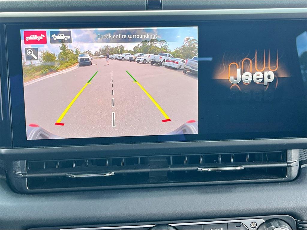 new 2025 Jeep Gladiator car, priced at $48,653