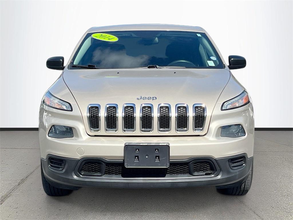 used 2014 Jeep Cherokee car, priced at $9,981