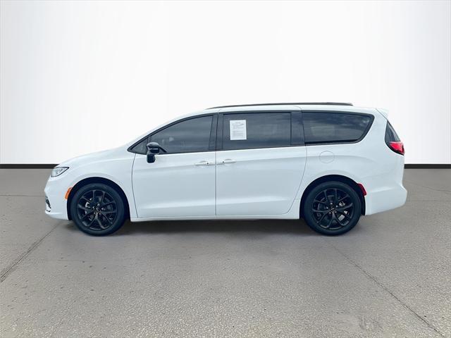 used 2024 Chrysler Pacifica car, priced at $34,991