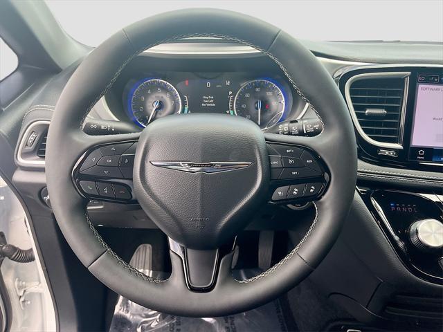 used 2024 Chrysler Pacifica car, priced at $34,991