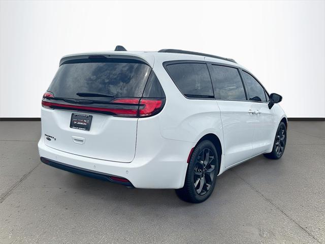 used 2024 Chrysler Pacifica car, priced at $34,991