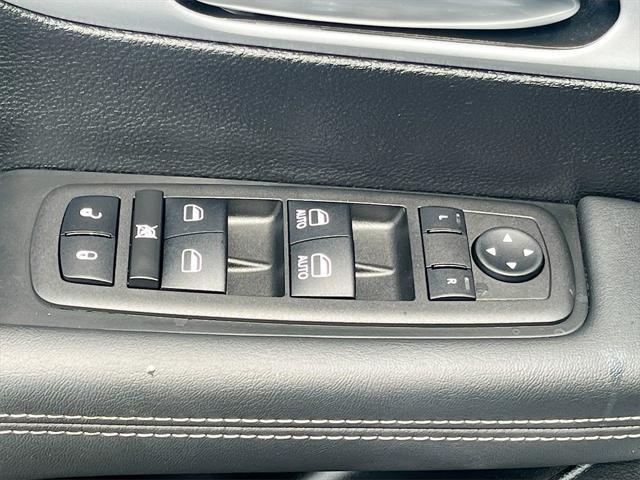 used 2024 Chrysler Pacifica car, priced at $34,991