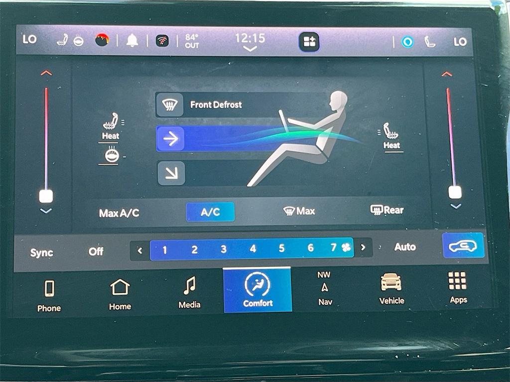 used 2022 Jeep Grand Cherokee car, priced at $25,173