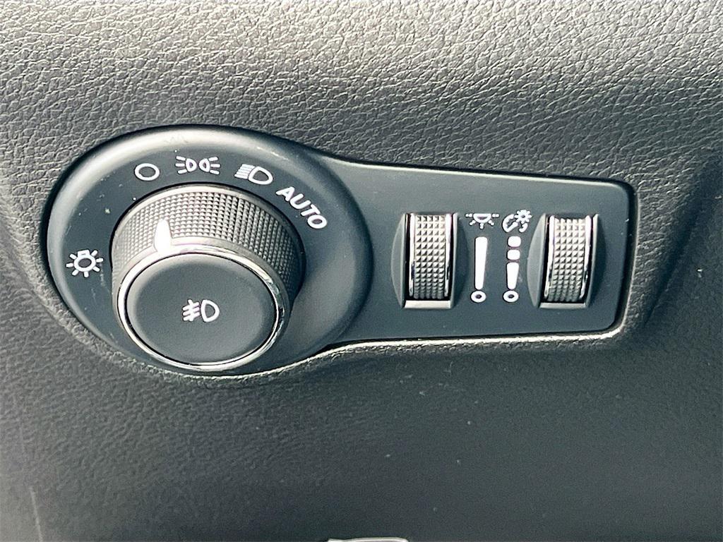 used 2025 Jeep Compass car, priced at $22,705