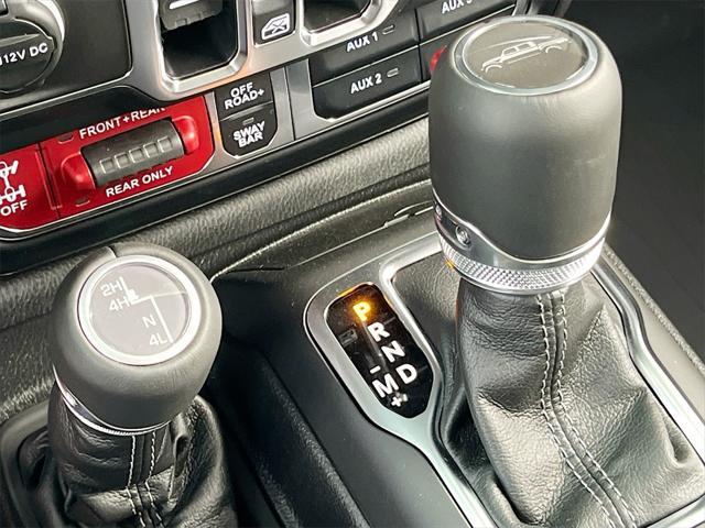 new 2025 Jeep Gladiator car, priced at $50,700