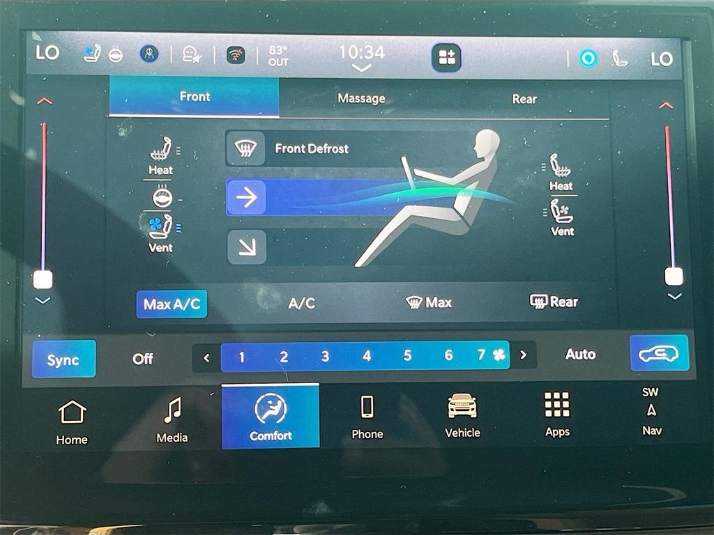 new 2025 Jeep Grand Cherokee car, priced at $60,679