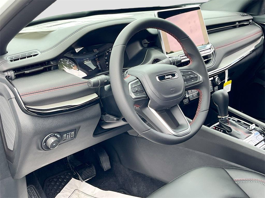new 2025 Jeep Compass car, priced at $29,202