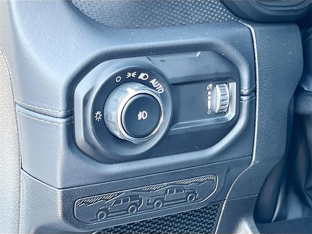 new 2026 Jeep Wrangler car, priced at $61,058