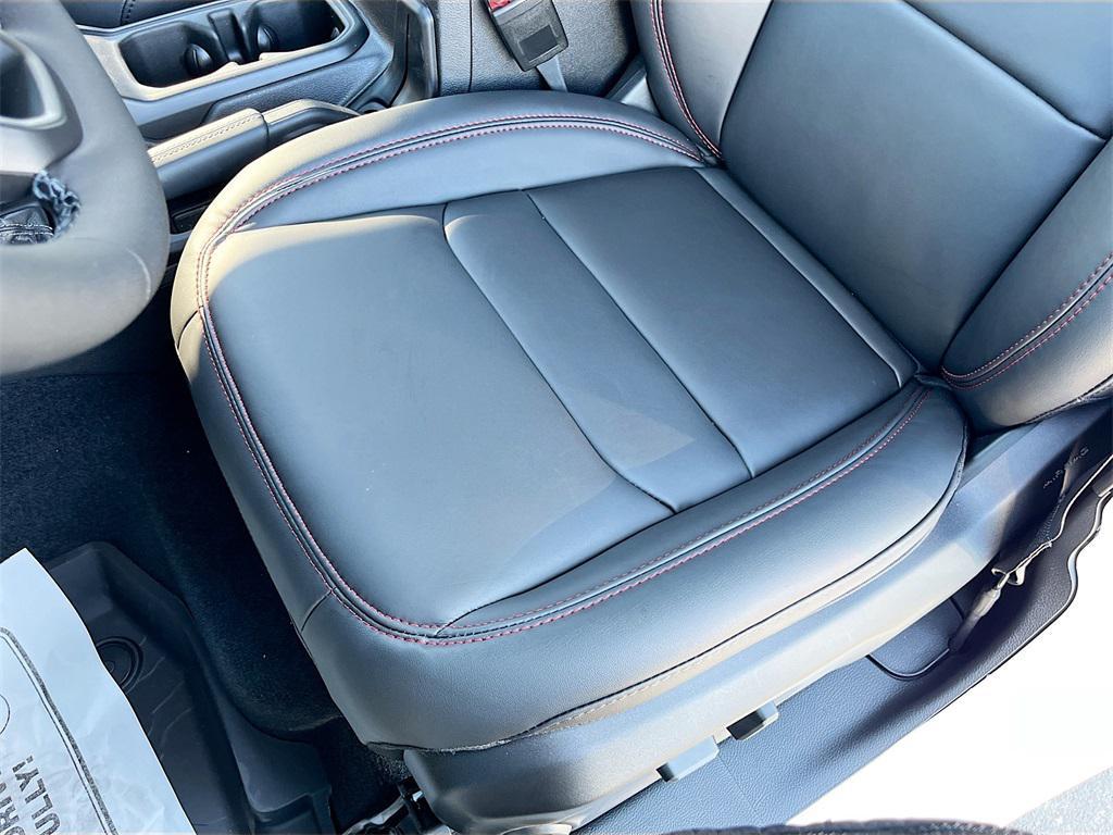 new 2026 Jeep Wrangler car, priced at $61,058