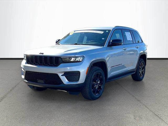 used 2023 Jeep Grand Cherokee car, priced at $32,494