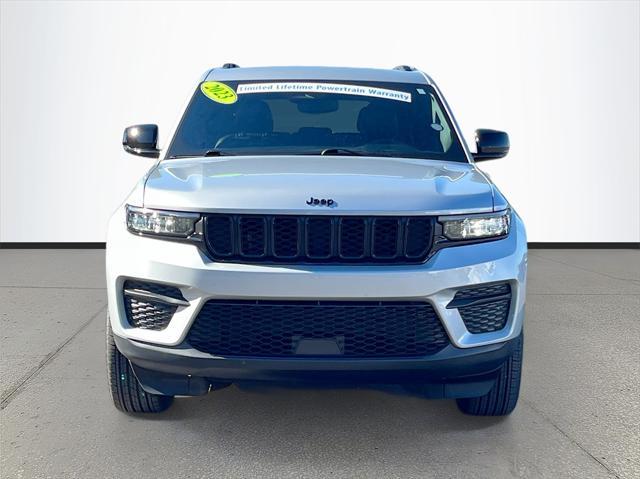 used 2023 Jeep Grand Cherokee car, priced at $32,494