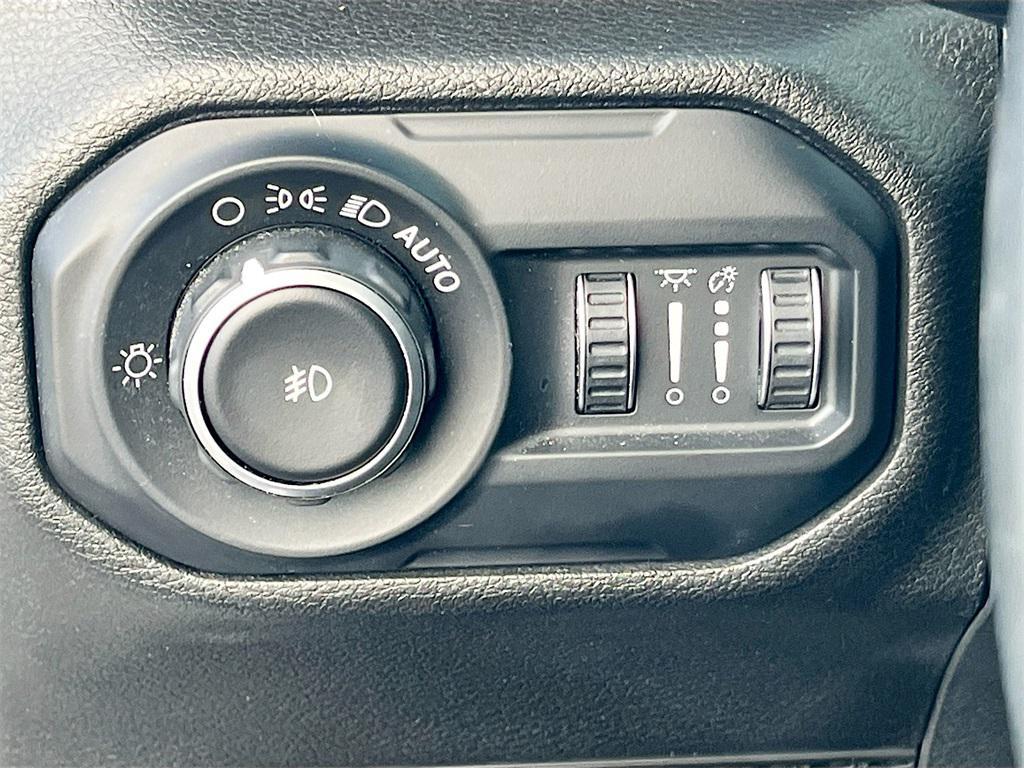 used 2019 Jeep Wrangler Unlimited car, priced at $22,165