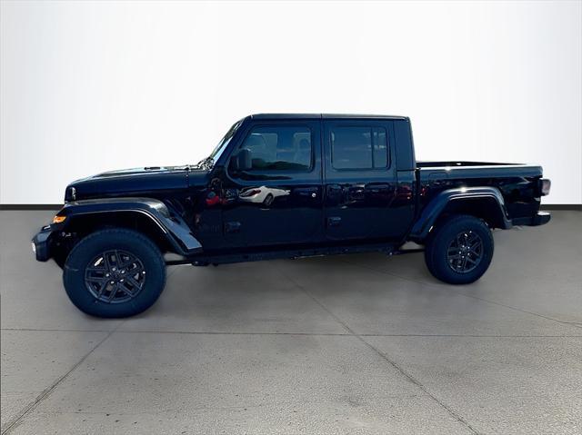 new 2024 Jeep Gladiator car, priced at $44,385