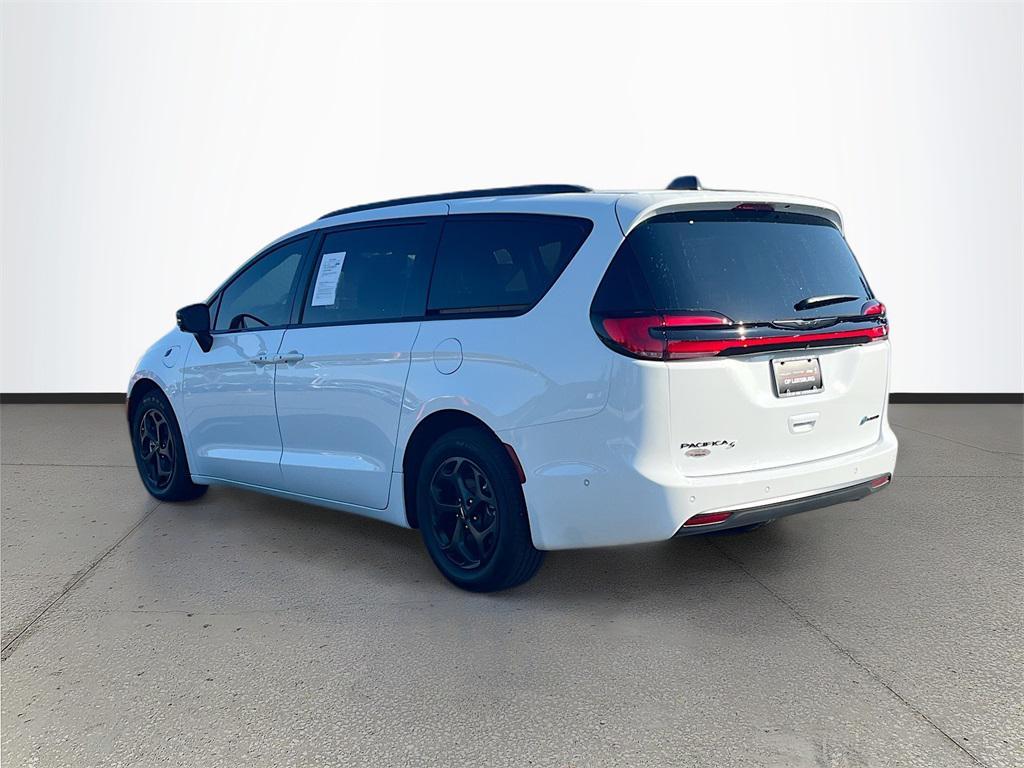 used 2025 Chrysler Pacifica Hybrid car, priced at $42,963