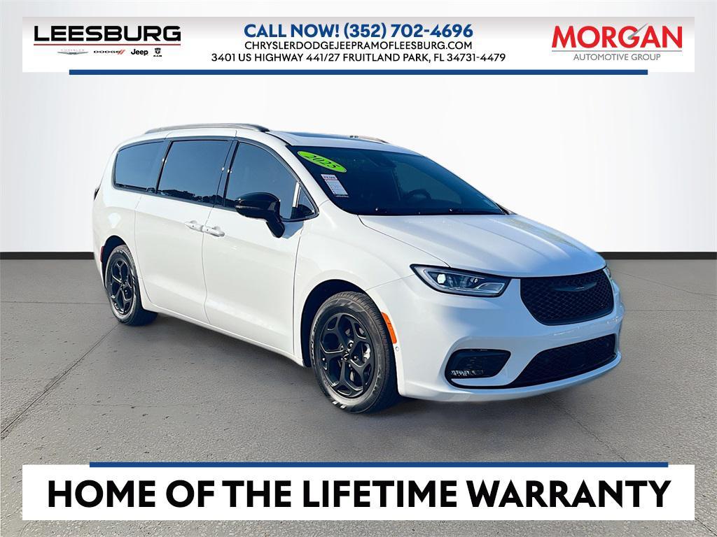 used 2025 Chrysler Pacifica Hybrid car, priced at $42,963