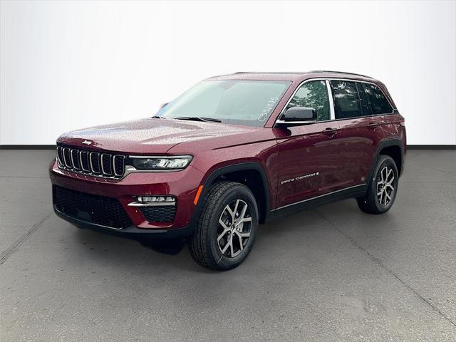 new 2025 Jeep Grand Cherokee car, priced at $43,159