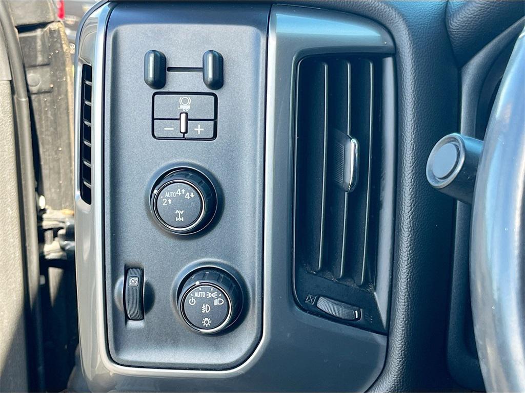used 2017 Chevrolet Silverado 1500 car, priced at $31,990