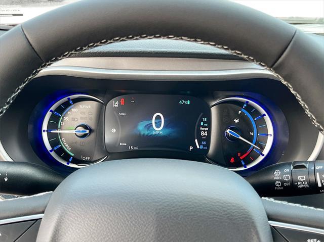 new 2025 Chrysler Pacifica Hybrid car, priced at $40,073
