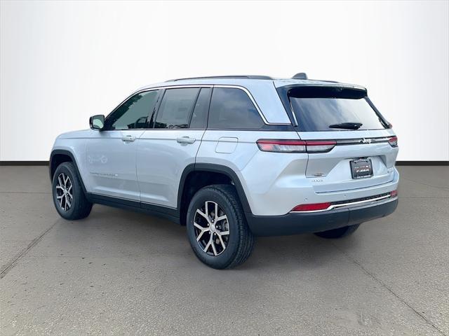 new 2025 Jeep Grand Cherokee car, priced at $43,159