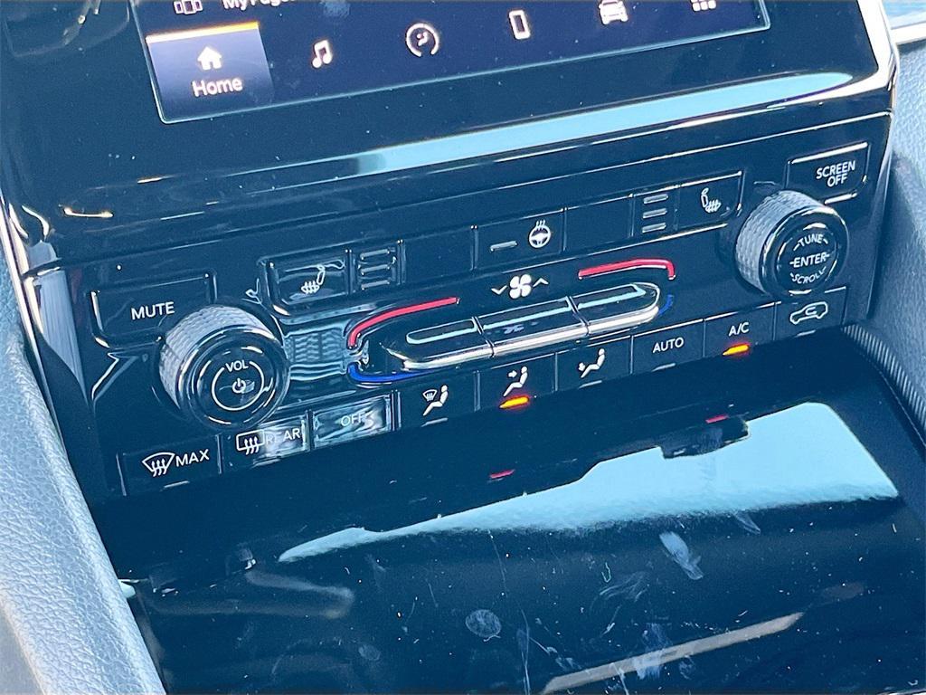 new 2025 Jeep Grand Cherokee car, priced at $36,585