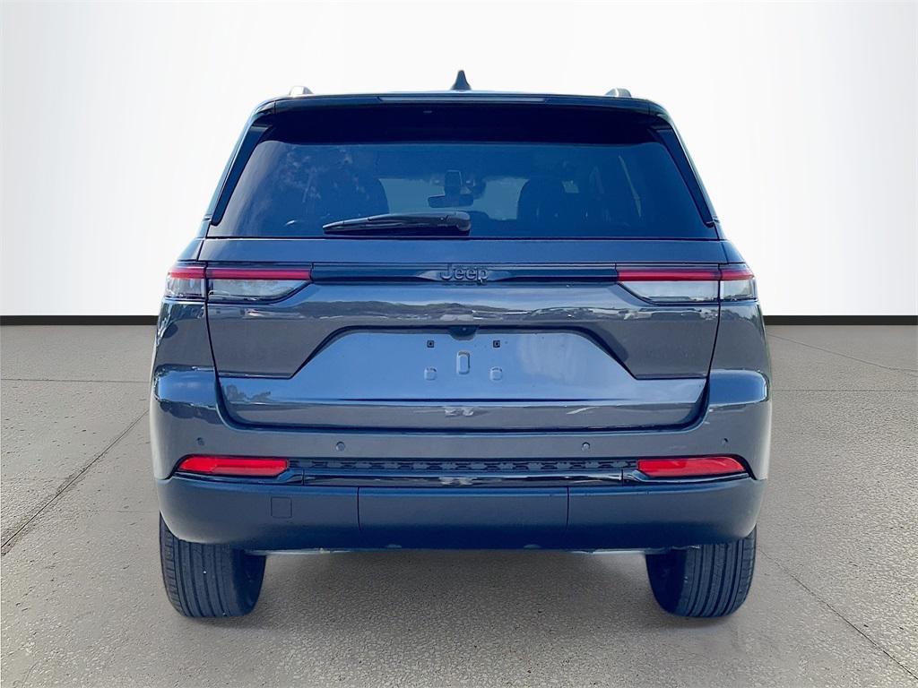 new 2025 Jeep Grand Cherokee car, priced at $36,585