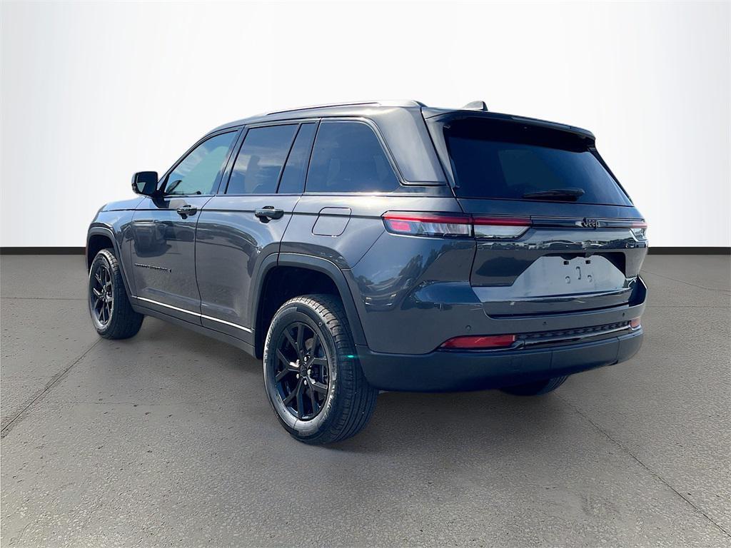 new 2025 Jeep Grand Cherokee car, priced at $36,585