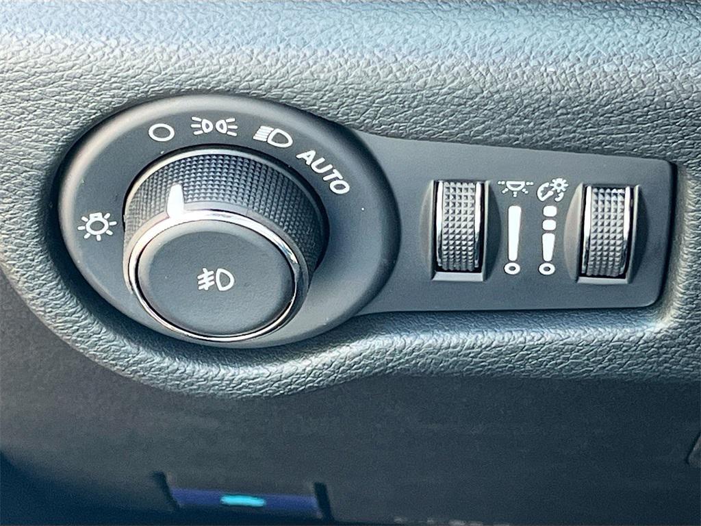 new 2026 Chrysler Pacifica car, priced at $38,499