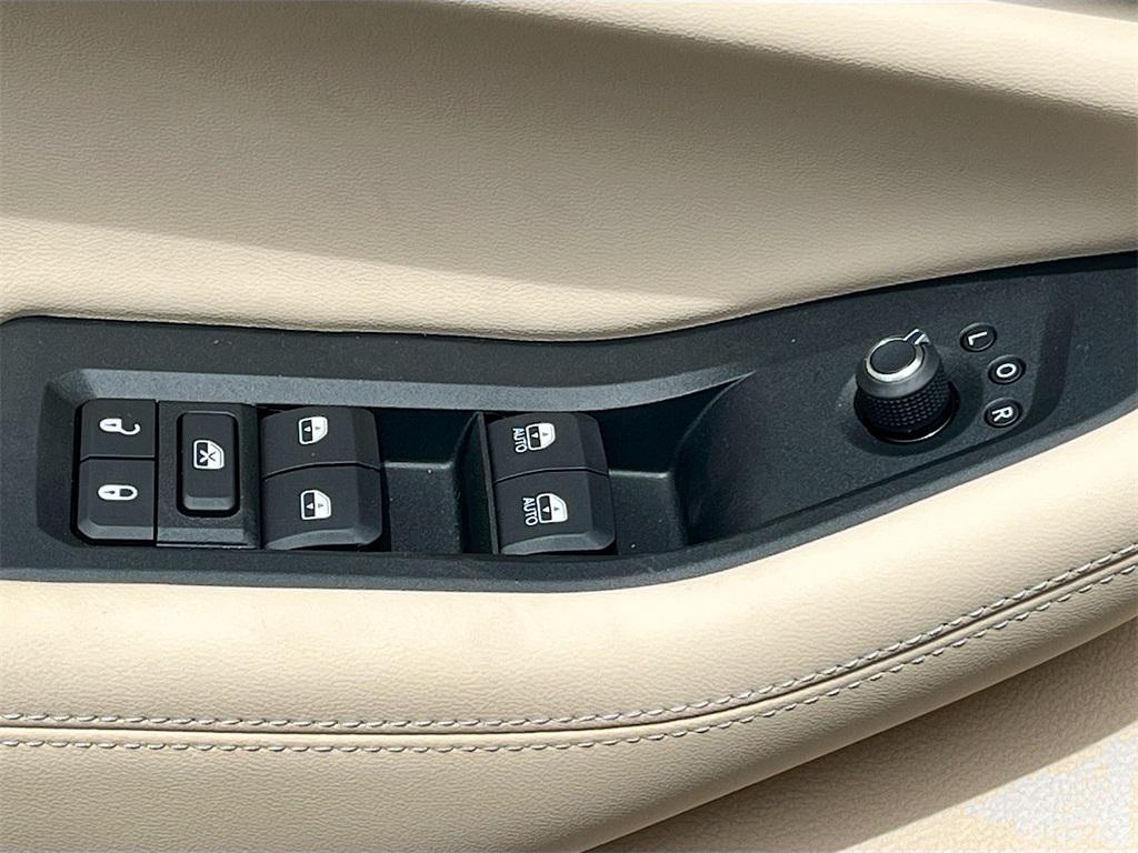 new 2025 Jeep Grand Cherokee car, priced at $35,020