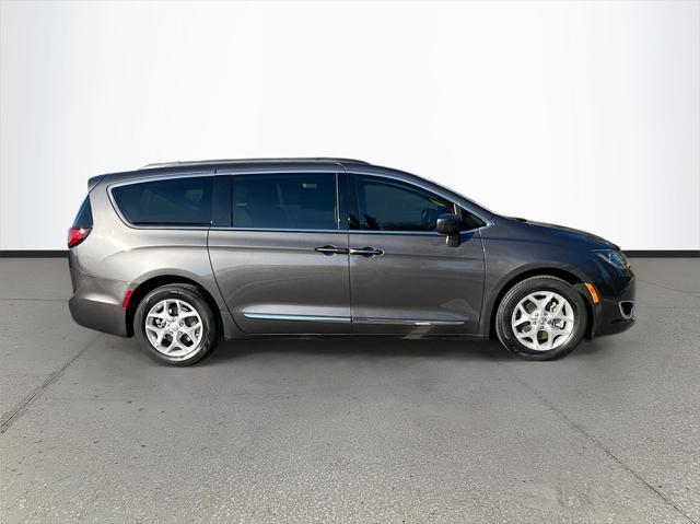 used 2017 Chrysler Pacifica car, priced at $15,032