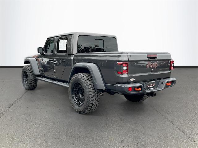 used 2022 Jeep Gladiator car, priced at $39,294