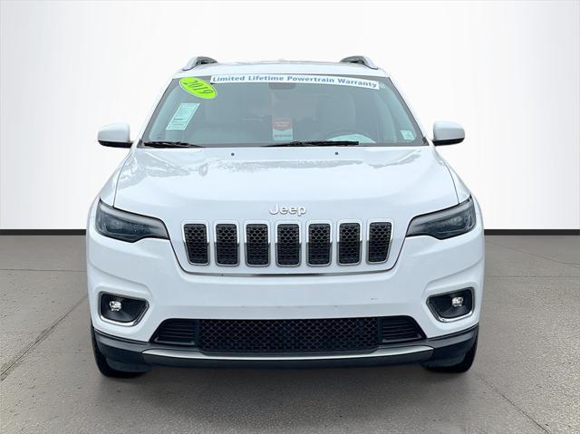 used 2019 Jeep Cherokee car, priced at $15,290