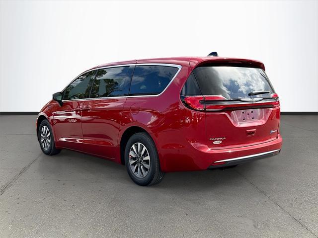 new 2025 Chrysler Pacifica car, priced at $50,450