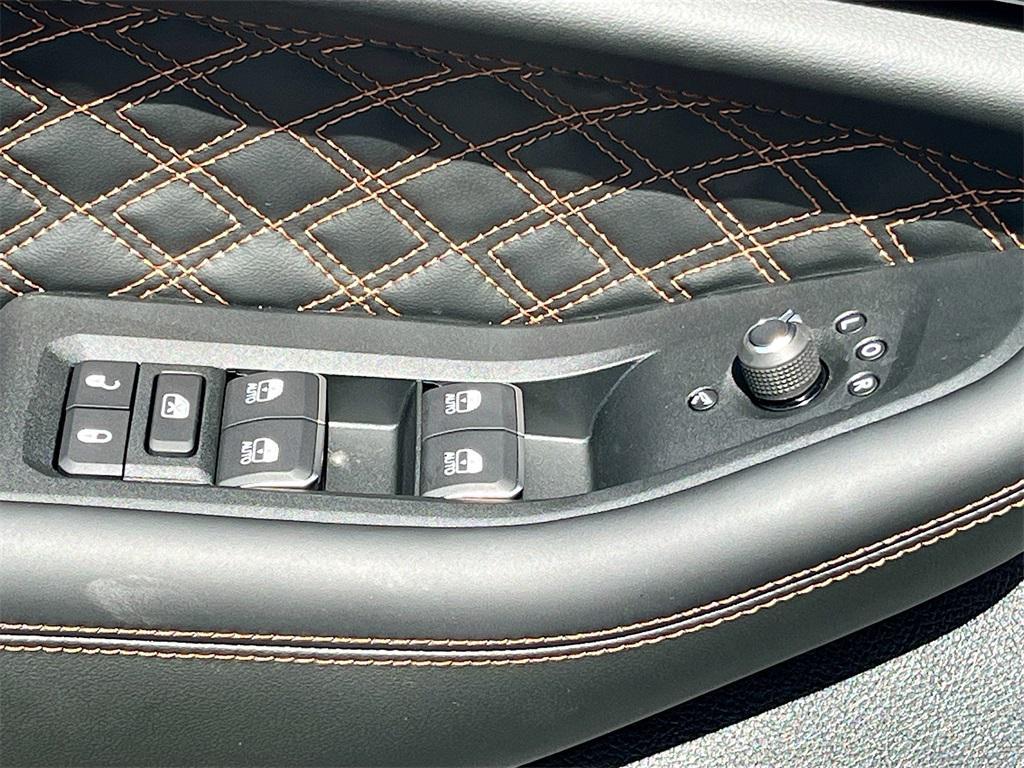 new 2025 Jeep Grand Cherokee car, priced at $57,346