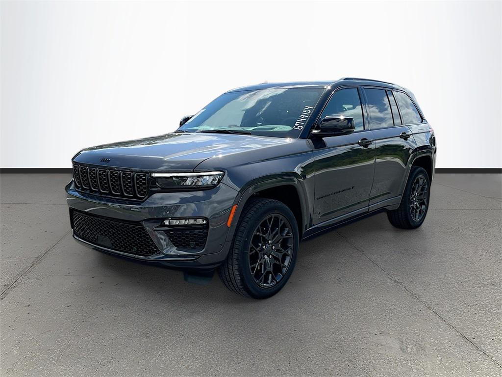 new 2025 Jeep Grand Cherokee car, priced at $57,346