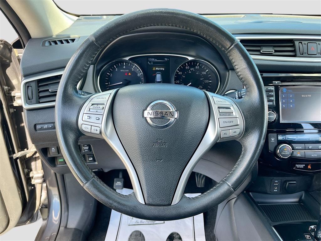 used 2016 Nissan Rogue car, priced at $10,354