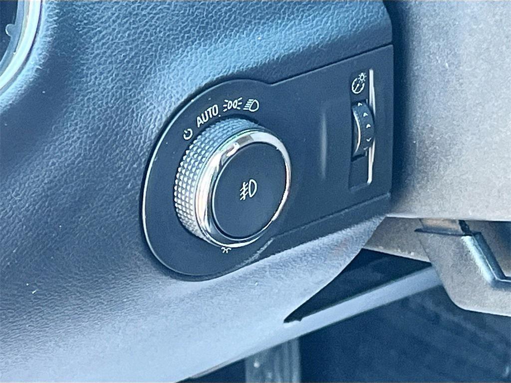 used 2015 Chevrolet Camaro car, priced at $17,283