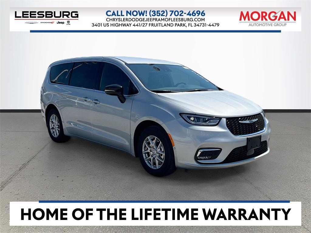 new 2026 Chrysler Pacifica car, priced at $38,220