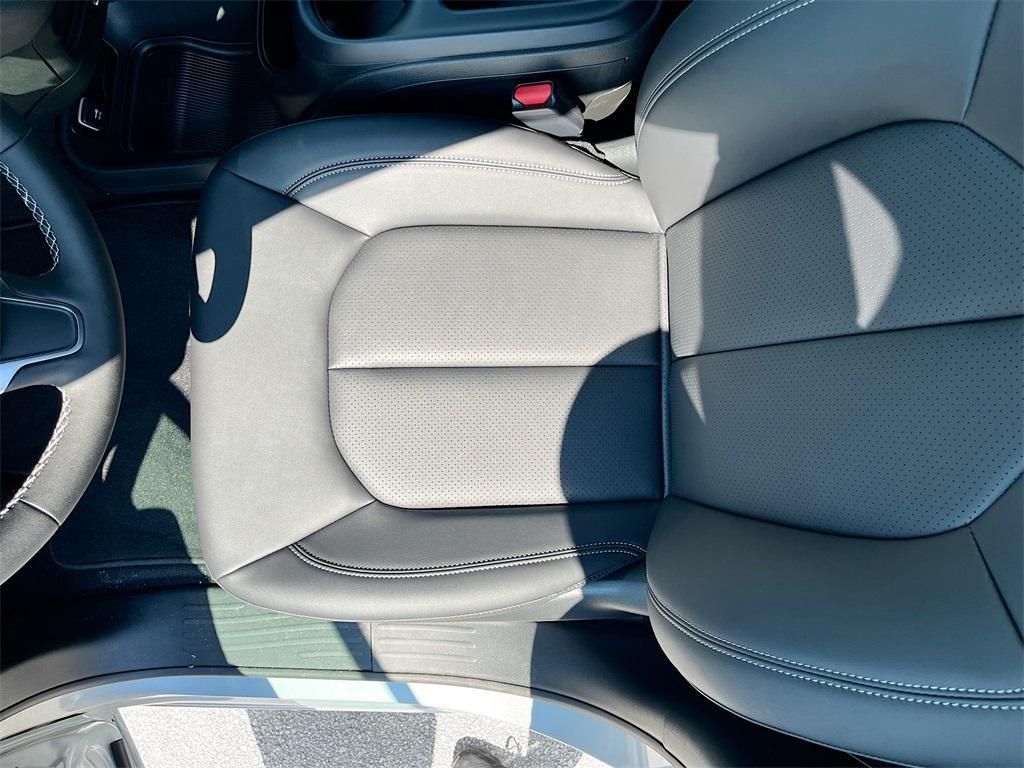 new 2026 Chrysler Pacifica car, priced at $38,220