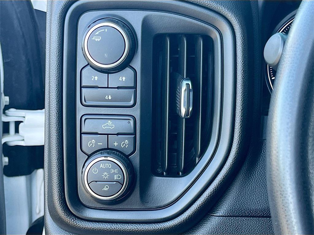 used 2021 Chevrolet Silverado 2500 car, priced at $33,696