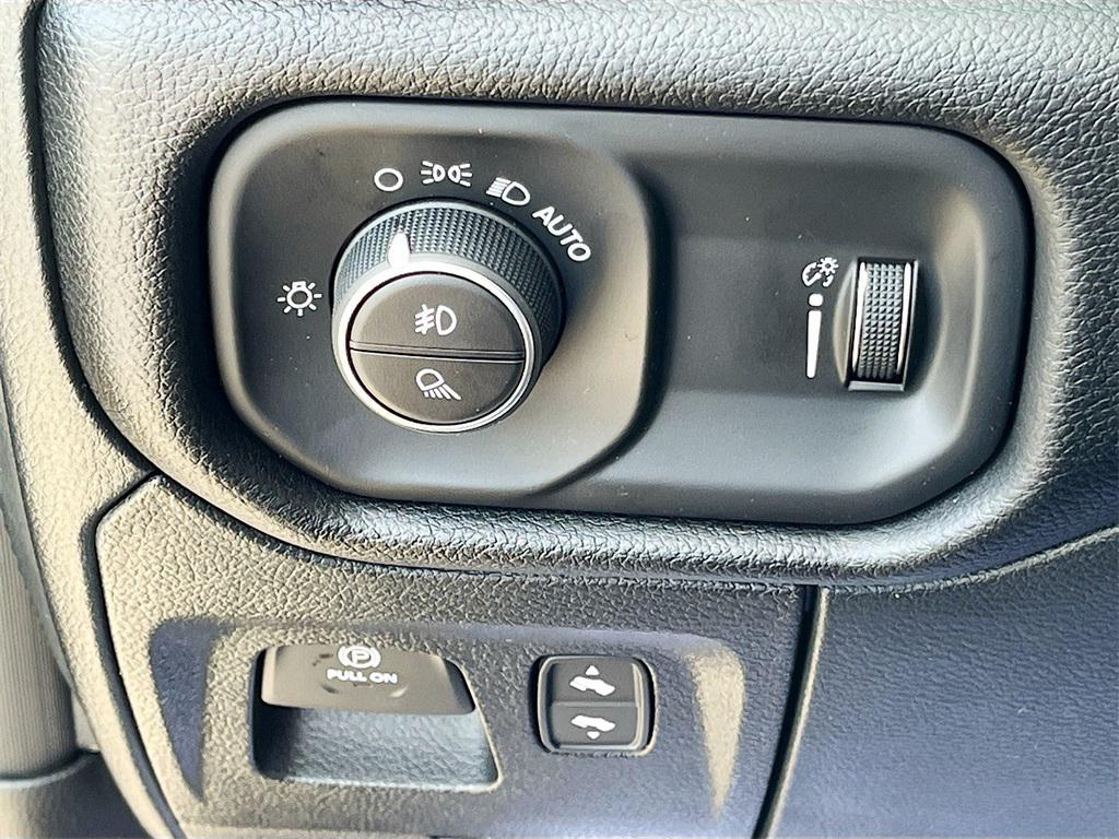 new 2026 Ram 1500 car, priced at $47,633