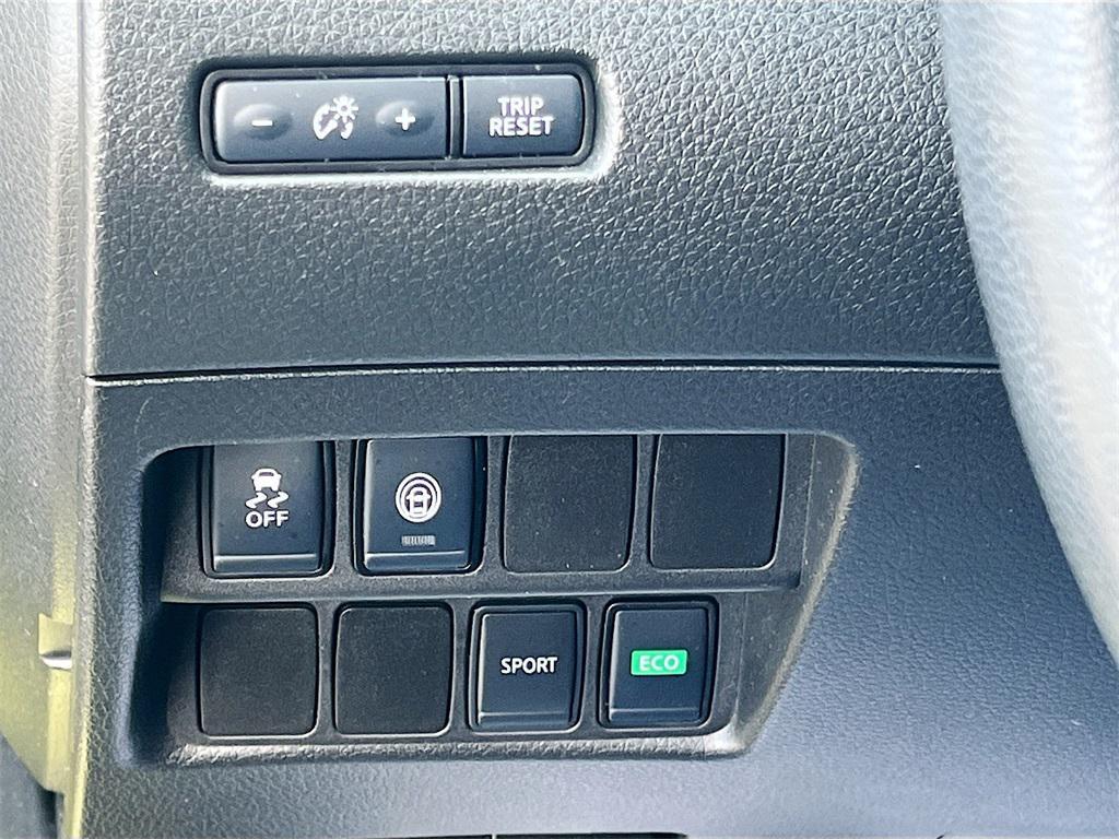 used 2020 Nissan Rogue Sport car, priced at $18,543