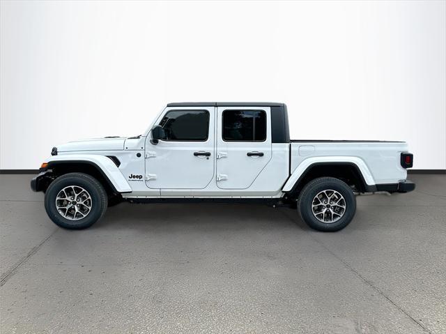 new 2024 Jeep Gladiator car, priced at $39,811