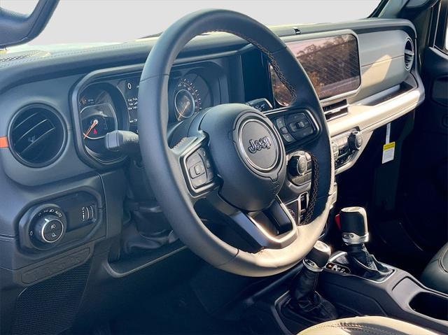 new 2025 Jeep Gladiator car, priced at $51,323